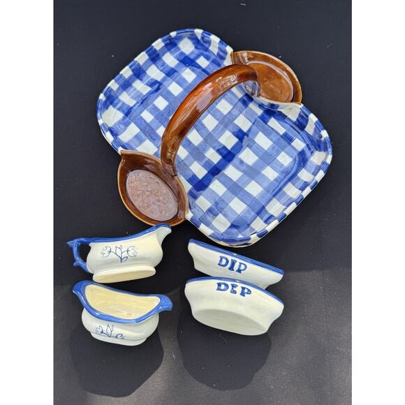 Vtg Picnic Basket Serving Tray With 2 Sauce 2 Dip Bowls Adorable Blue Check - Picture 3 of 12